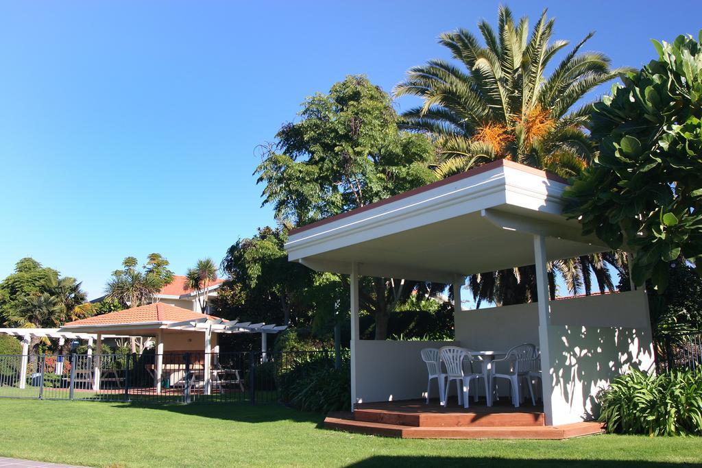 Pacific Palms Resort Papamoa Bagian luar foto