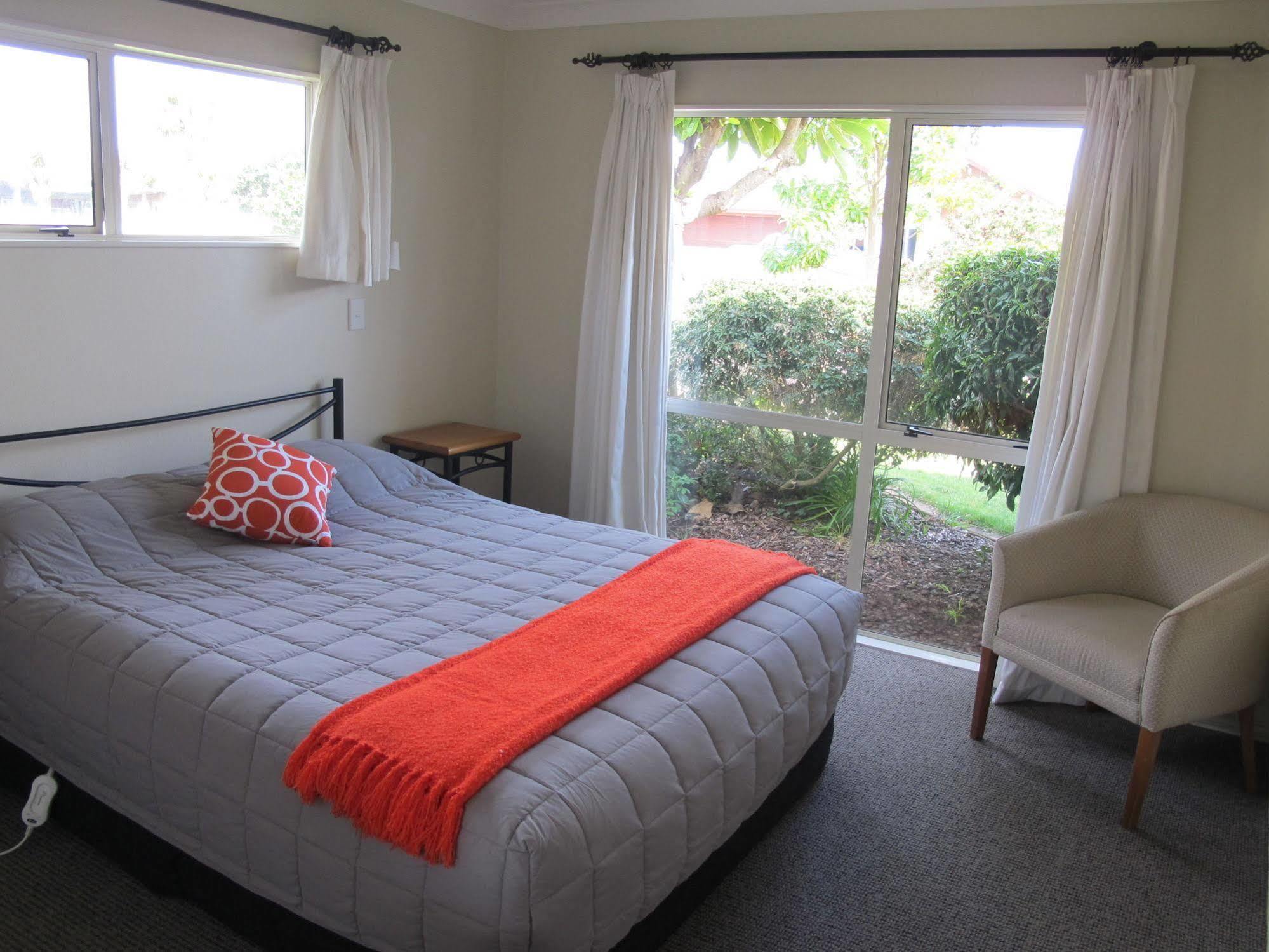 Pacific Palms Resort Papamoa Bagian luar foto